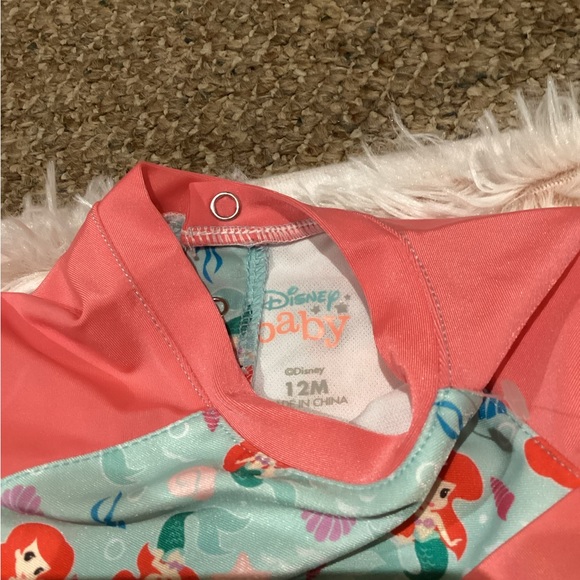 NWOT DISNEY BABY GIRL PRINCESS ARIEL ONE PIECE SNAP SWIMSUIT SZ. 12M - Picture 6 of 7